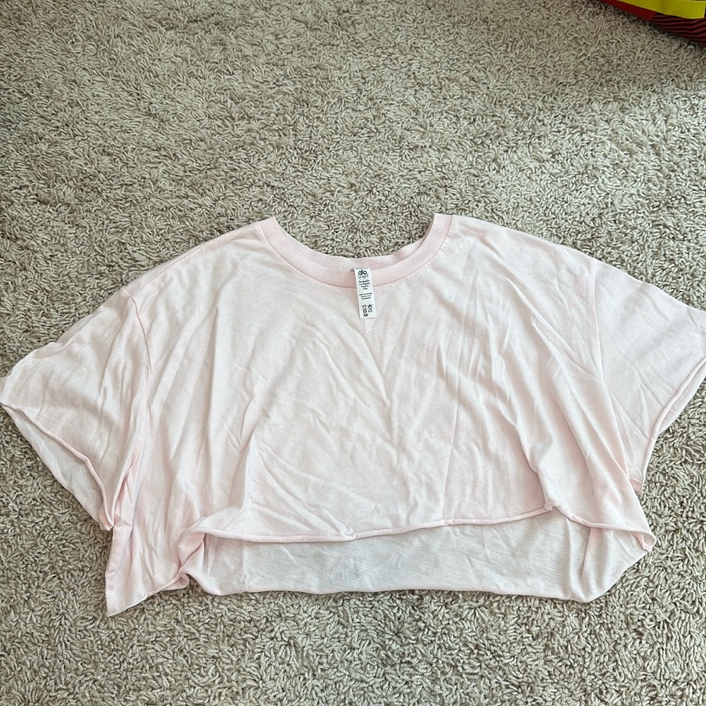 Aloe yoga crop T-shirt